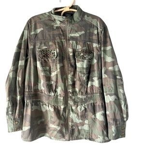 Torrid Anorak Field Camo Utility Jacket with Studded Pockets X-Large- 0 Torrid